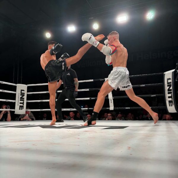 Assad Hassan vs Simon Ossian